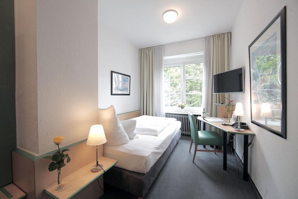 Hotel Am Hofgarten Düsseldorf Kültér fotó