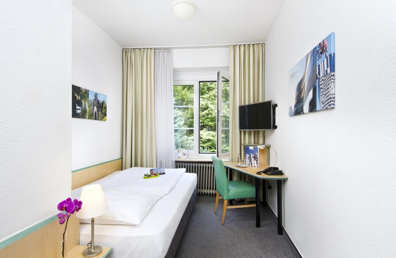 Hotel Am Hofgarten Düsseldorf Kültér fotó
