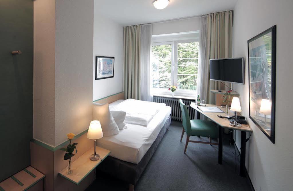 Hotel Am Hofgarten Düsseldorf Kültér fotó